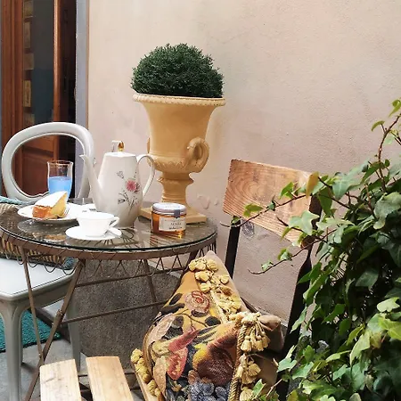 Casa Dellatorre Bed & Breakfast