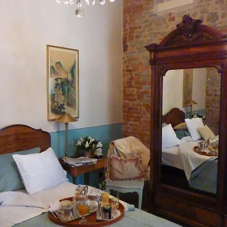 Casa Dellatorre Bed & Breakfast 3*
